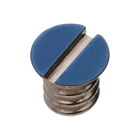 Screw for date indicator maintaining plate